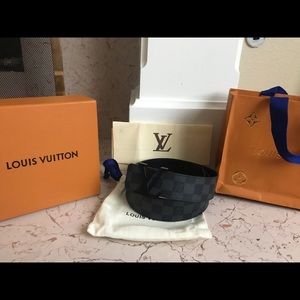 Mens Louis Vuitton Damier Graphite Belt M9808
